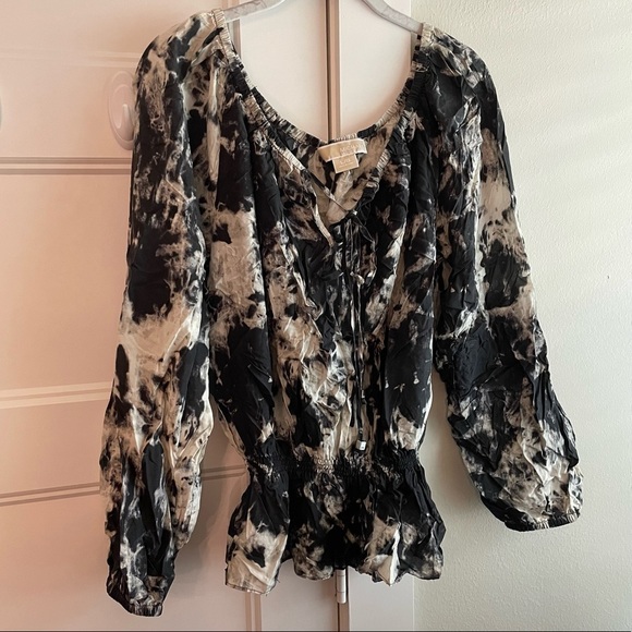 MICHAEL Michael Kors Tops - Michael Kors Silk top